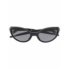 Солнцезащитные очки Oakley, черный