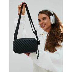 Сумка багет RESIN, фактура рельефная, черный