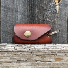 Ключница March Leather, гладкая фактура, коричневый