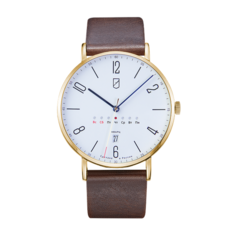 Наручные часы УЧЗ, золотистый