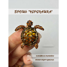 Брошь, кристалл, стразы, серый Queen PIN