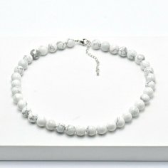 Бусы Silver WINGS, кахолонг