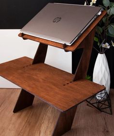 Подставка - стол для ноутбука и клавиатуры Ais Laser