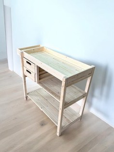 Стеллаж верстак из массива хвои 104х113х51 см No Brand