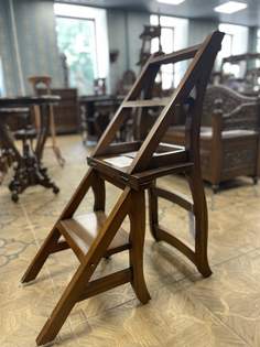 Стул-стремянка Classica-mebel UN- Итальянский орех 44x48x88 см