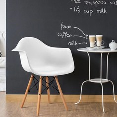 Пластиковый стул для кухни Hesby Harmony Nexus, белый