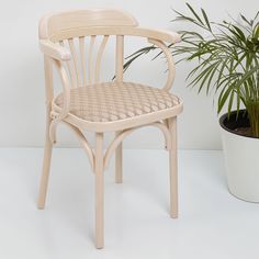 Стул Венский STOOL MARKET деревянный с подлокотниками, беленый дуб с мягким сиденьем