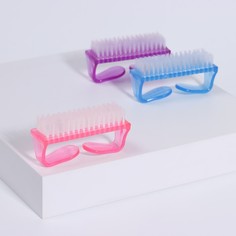 Щетка для маникюра/педикюра, 8 см, цвет МИКС No Brand