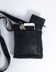 Сумка мужская PouchMan 1103, черный No Brand