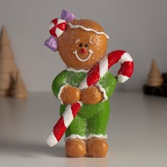 Новогодний сувенир Пряничка с конфеткой и леденцом 4,5х8,5х14см 10326154 No Brand
