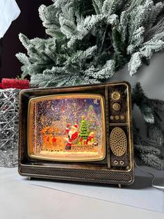 Новогодний фонарь Merry Christmas Телевизор с Дедом Морозом в санях 20,5х25х8,5 см