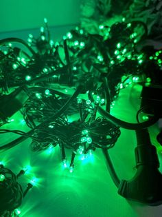 Новогодняя гирлянда уличная LED Дождь-занавес 320L зеленый черный провод 2.0м х 2.0м