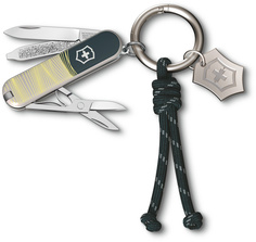 Нож-брелок Victorinox Classic SD New York Style, 58 мм, 7 функций, зеленый
