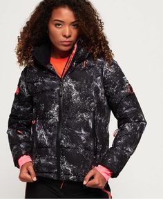 Куртка горнолыжная женская SNOW SHADOW DOWN JACKET, Цвет UA1 черный, Размер 8 UK Superdry