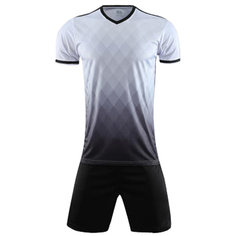 Форма футбольная 6205 silver/grey/black (футболка, шорты) M (165-170 см) Larsen