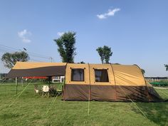 Палатка туристическая MirCamping 8 местная, 490х260х190см, коричнево-песочный, 1800-8