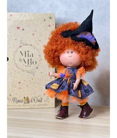 Кукла Nines виниловая 30см MIA CASE (3421)