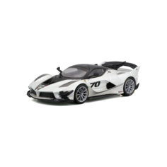 Игрушечная модель машины BBURAGO 18-36311 масштаб 1:18