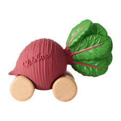 Машинка прорезыватель для зубов OLI&CAROL Betty the Beetroot на деревянных колесах