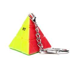 Головоломка пирамидка QiYi MoFangGe Pyraminx Keychain