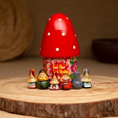 Пальчиковый театр в футляре Красная шапочка, куклы 3,5 см No Brand
