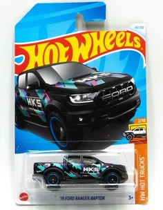 Машинка базовой коллекции Hot Wheels 19 FORD RANGER RAPTOR синяя C4982 HTD05