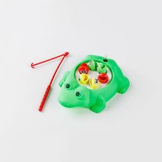 Интерактивная игрушка ВкусВилл Заводная рыбалка Лягушка в ассортименте (цвет по наличию)