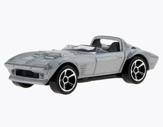 Машинка базовой коллекции Hot Wheels CORVETTE GRAND SPORT ROADSTER серебристая 5785 HKH90