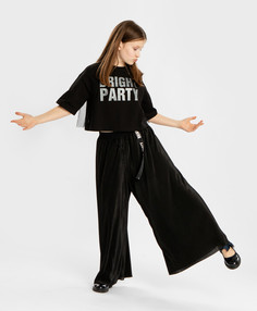 Футболка с блестящим принтом и вставкой-сеткой черная Button Blue, 140, 224BBGP1201