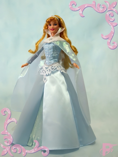 Кукла Барби коллекционная Winter Frost Sleeping Beauty Disney 2001 Barbie