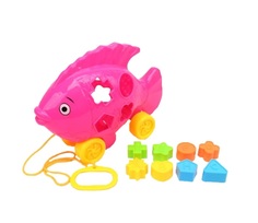Каталка-сортер на веревочке Феникс Toys Рыбка, в комплекте с 8-ю фигурами