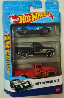 Игровой набор из трех машинок Hot Wheels 3 1:64 K5904-10