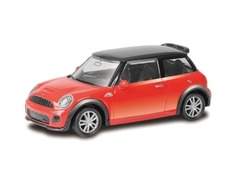 Машинка ЦДМ Игрушки L 1:64 классик в ассортименте Ideal