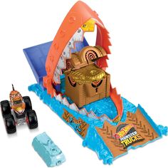 Набор игровой Hot Wheels Monster Trucks Arena Smashers Treasure TP17