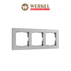 Рамка для розетки / выключателя на 3 поста Werkel W0032406 Hammer серебряный пластик