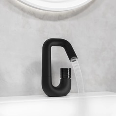 Смеситель для умывальника IDDIS Twist с управлением Push Control черный матовый TWIBLBTi01 Timo