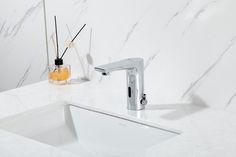 Сенсорный смеситель для раковины Frap F514