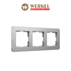 Рамка для розетки / выключателя на 3 поста Werkel Platinum W0032606 алюминий из металла
