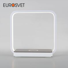 Светодиодная настольная лампа Eurosvet Frame 80502/1 коричневый с беспроводной зарядкой QI