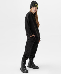 Брюки-джоггеры с карманами черные Button Blue (158)