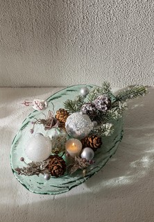 Конфетница DeNastia