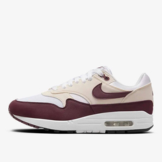 Женские кроссовки Nike