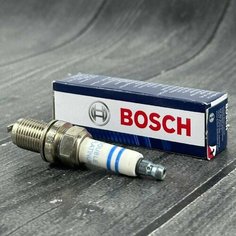 Свечи зажигания Bosch на AUDI (Golf, Jetta, Passat, Tiguan), 1 шт