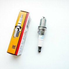 Свеча зажигания NGK 2397 BKUR6ET10 Audi A3, A4, A6 и др. / VOLKSWAGEN / SKODA / SEAT / MERCEDES Нет бренда