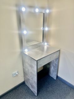 Туалетный столик с зеркалом с подсветкой Микс-4 АКВАМИКС
