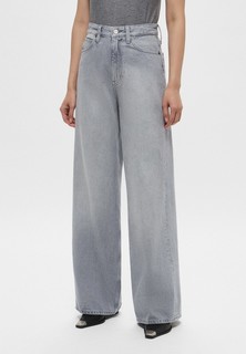 Джинсы Calvin Klein