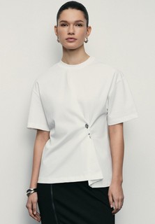 Футболка Zarina