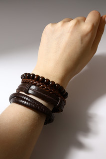 Браслет кожа QF