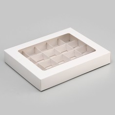 Коробка для 20 конфет, белая, 17.7×22×3.5 см. кондитерская упаковка Upak Land