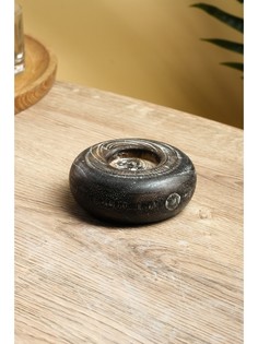 Подсвечник из дерева джати, d 3 см, 10х10х3 см, цв. темно-коричневый No Brand